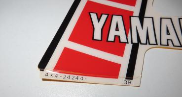 Preview: Yamaha Aufkleber Tank Dekor PW50 fuel tank sticker 4X4-24240-39 Original